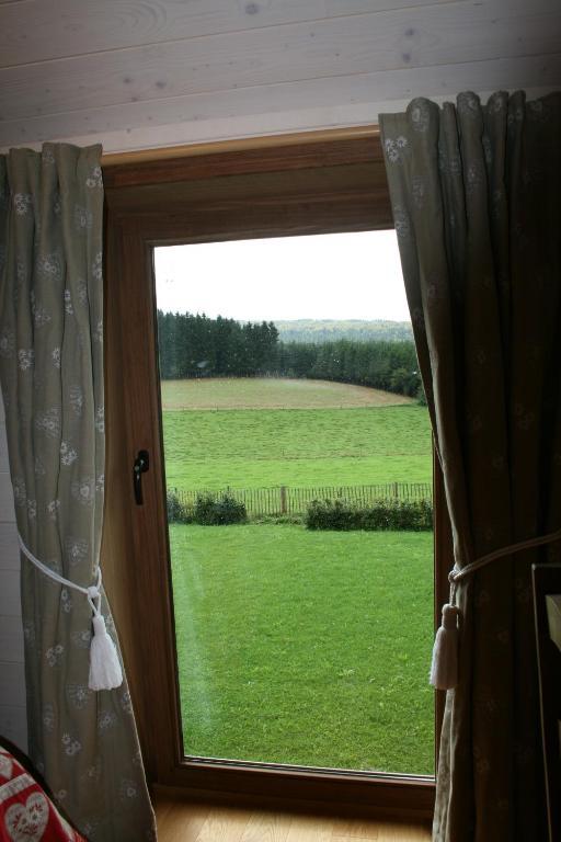Chambres D'Hotes Les Trappeurs Silence & Nature Tenneville ห้อง รูปภาพ